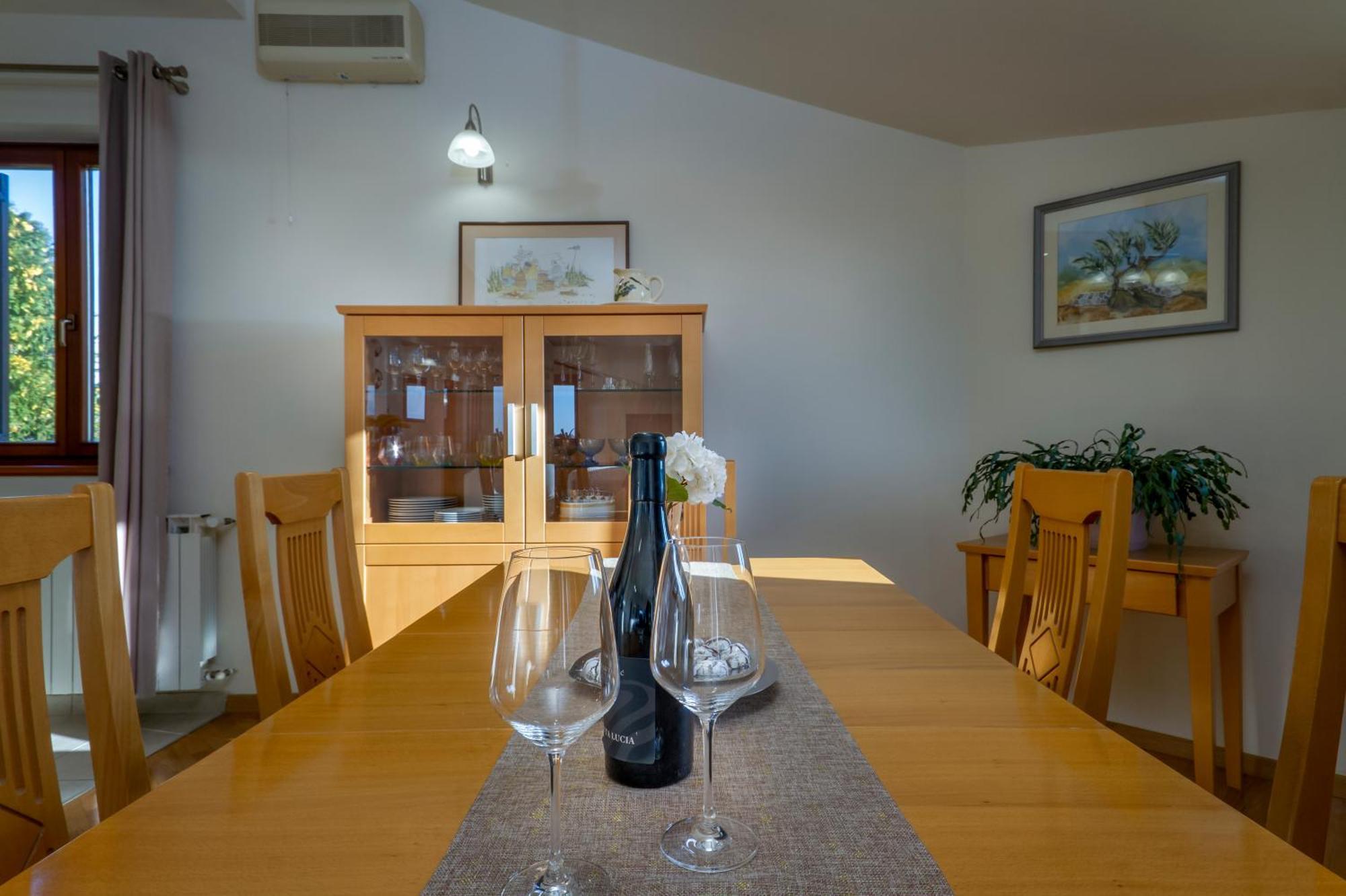 Apartman Mirjan Pula Exterior photo
